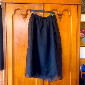 Casual Corner 100% Silk Maxi Skirt 
Side Zip
